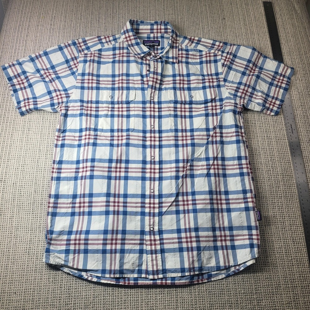 Patagonia Shirt Mens Medium Multicolor Plaid Short Sleeve Button Front Casual
